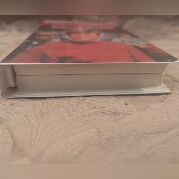 2 For $14 Disney's The Computer Wore Tennis Shoes VHS - Picture 6 of 7